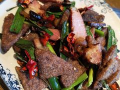 蕨耙腊肉-阿婉贵州苗家酸汤鱼(梅林店)