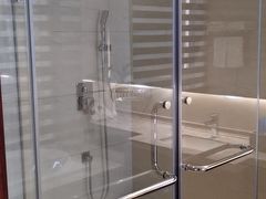 -兴芮温泉度假区