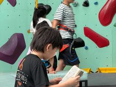 -蓝天攀岩-青少年训练(罗湖益田假日广场店)