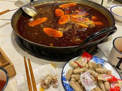 -赞花婆鲜兔辣卤火锅