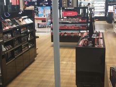 -戴高乐机场免税店(BuY PARIS DUTY FREE)