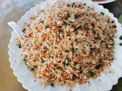 招牌海胆炒饭-明记海鲜大排档(巽寮湾店)