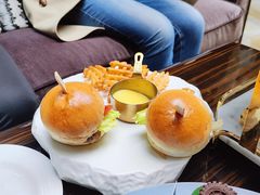 -行者书屋大堂吧 ·下午茶(南京圣和府邸酒店)