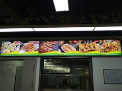 -烤满分·东北烧烤(首经贸店)