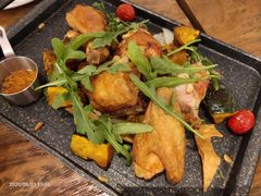 西班牙大盘烤鸡-灵意咖啡·西班牙美食(汕头金平万达广场店)