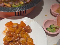 -小鱼小牛(世欧广场店)