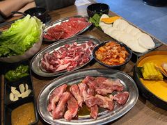 -山居屋炭火烧肉(厚街万达店)