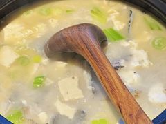 雪山鱼炖豆腐-炊烟餐厅