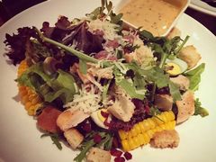 -AIR Restaurant & Lounge