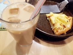 -必胜客(康华路店)
