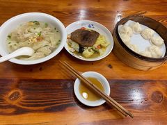 -上海特色小笼店(铁岭路90弄小区店)