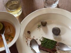 -知亘茶食