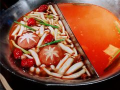 -湊湊火锅·茶憩(打浦桥日月光店)