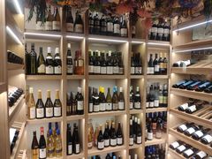 -肆海小川菜酒馆Wine Bistro (青年路店)