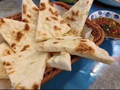 -一个勺子新疆锡伯主题私房菜(红墙巷49号院店)