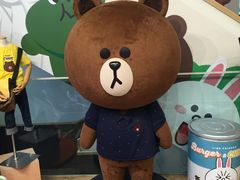 -LINE FRIENDS Garosu-gil Flagship Store