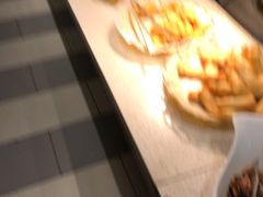 -江南食代自助餐厅(宝龙城市广场店)