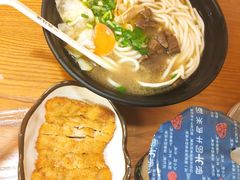 -鑫花溪牛肉米粉(凤凰街创始总店)