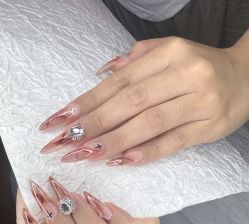 -十月·日式美甲美睫·纹眉