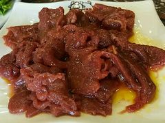 -啊美丽炭火烤肉(滑翔一店)