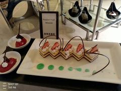 -东西风牛排馆周末烧烤自助(首都机场希尔顿店)