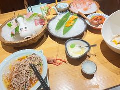 -花和海鲜自助(梅江店)