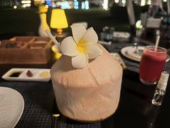 -三亚亚龙湾瑞吉酒店·宴悦Driftwood·游水海鲜·牛排·草坪·私人定制