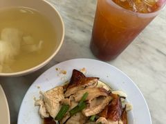 -伍秀泽海南鸡饭茶室