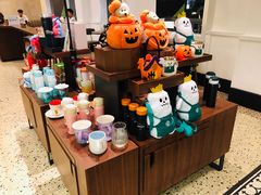 零售区-星巴克臻选(广州沙面店)