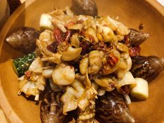 -霄汉牛三鲜湖北砂锅菜(万松园2店)
