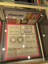 -周生生Chow Sang Sang(新世界店)