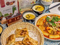 -巴扎美食·新疆菜·西域歌舞表演餐厅(新疆大厦店)