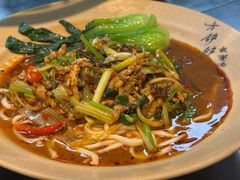 -方铲铲·成都板凳面(滨江银泰店)