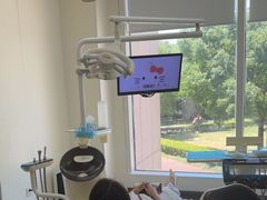 -雅悦齿科(顾村公园店)