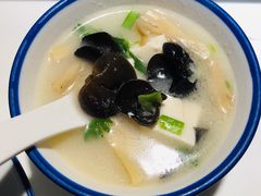 -姜君·千岛湖鱼头馆(浦东大道店)