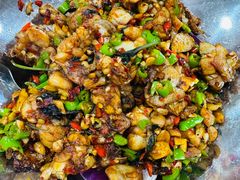 干锅牛蛙-笨罗卜浏阳菜馆(太平街店)