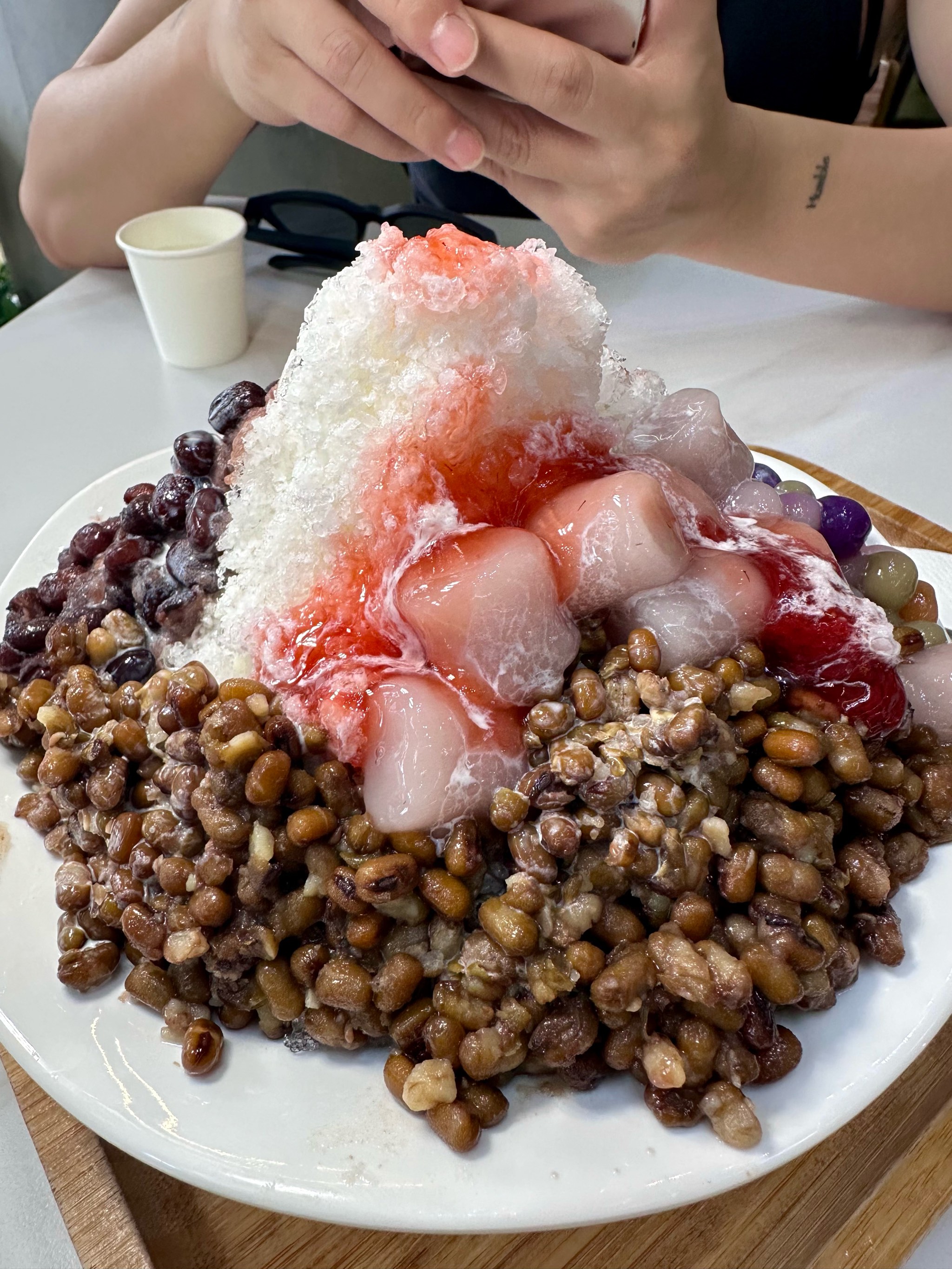 料超多的台湾芋圆红豆牛奶绵绵冰