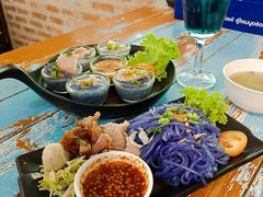 -蝶豆花蓝面条