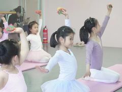 -舞研舞蹈培训(魏公村校区)