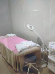 -苑苑vbeauty科技美容SPA