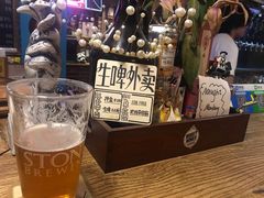 -顽啤猴精酿