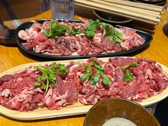 -苗阿哥酸汤牛肉火锅(体育场店)