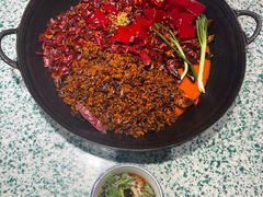 -周小明火锅(黑金冠社区店)