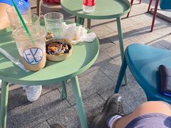 -Be Lived Cafe比例咖啡(摩天轮店)