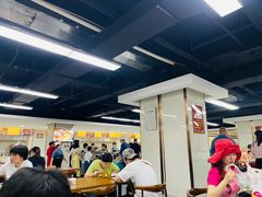 -勐巴拉娜西大剧院