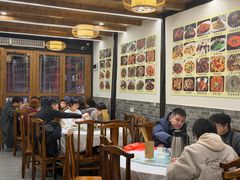 -华光驿站私房菜·黑金冠