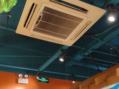 -迷你椰·泰式大排档(共康店)