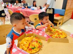 -红黄蓝成长中心•婴幼儿早教•托育(南山京基百纳广场店)