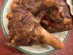 -聚首堂·特色小吃·肘子(什刹海德胜门店)