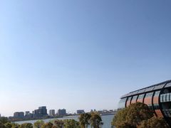 -上海滴水湖皇冠假日酒店